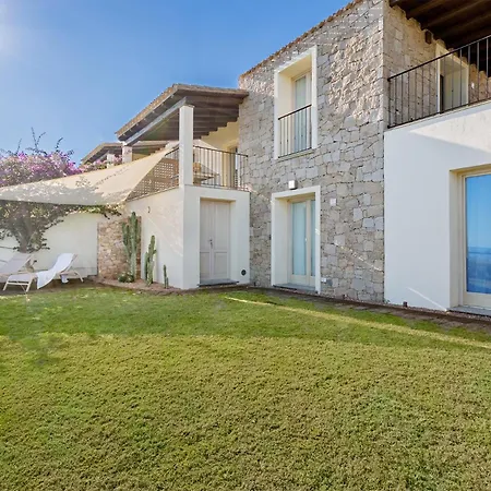 Casa Lalita Con Piscina Sardegna Casa de Férias Tertenìa