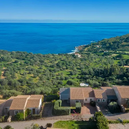 Casa Lalita Con Piscina Sardegna Casa de Férias Tertenìa
